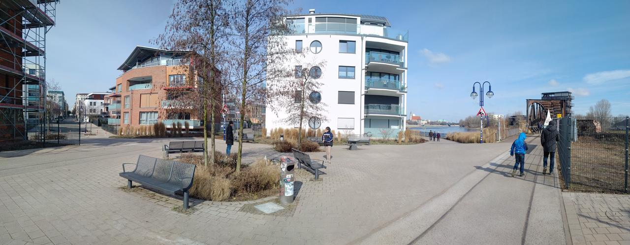 Aaron - Privatunterkunft Magdeburg Eksteriør billede